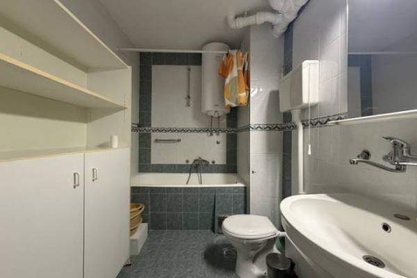 Slika 5 - Metohijska, Trosoban stan na prodaju, 88m2, 308.000€